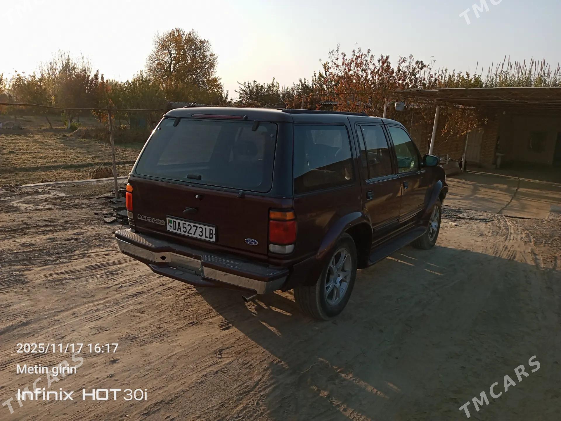 Ford Explorer 1996 - 49 000 TMT - Saýat - img 3