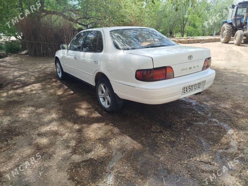 Toyota Camry 1994 - 85 000 TMT - етр. Туркменбаши - img 7