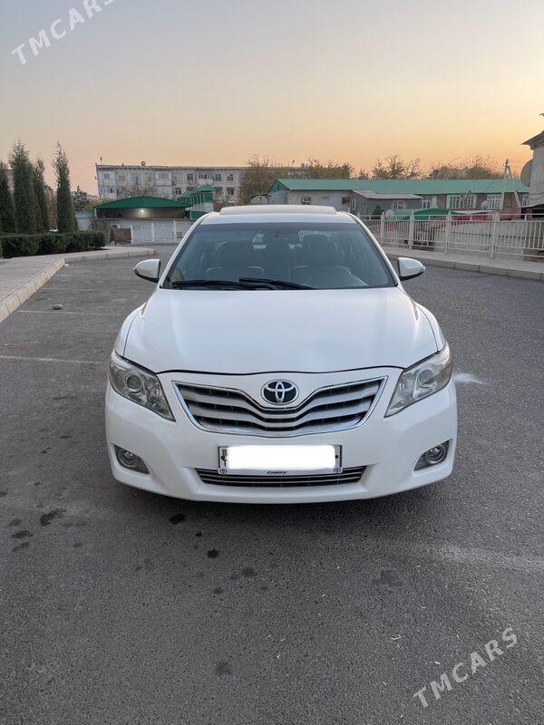 Toyota Camry 2011 - 230 000 TMT - Mary - img 2
