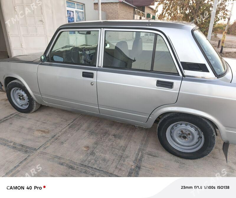 Lada 2107 2010 - 60 000 TMT - Бабадайхан - img 4