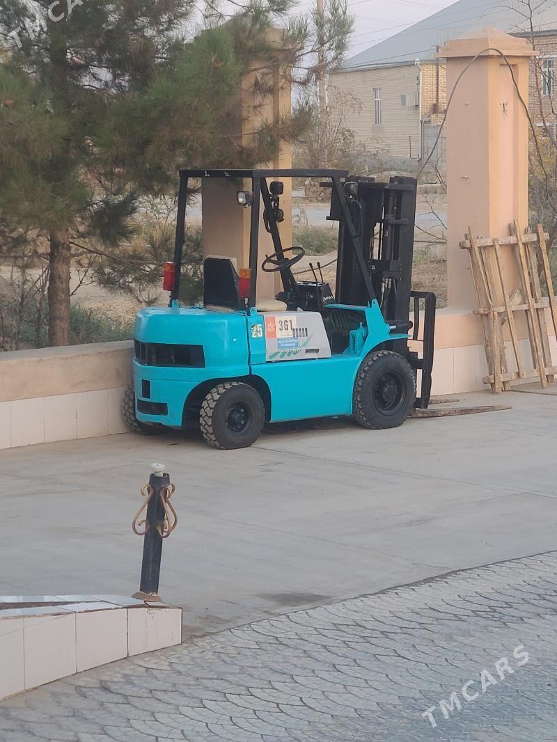 XCMG 25 2010 - 120 000 TMT - Мары - img 2