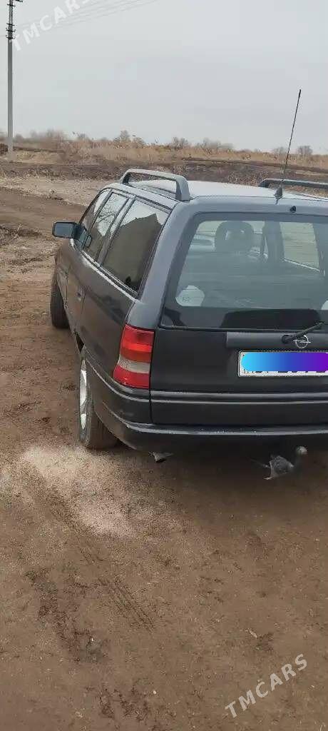 Opel Astra 1994 - 40 000 TMT - Дашогуз - img 4