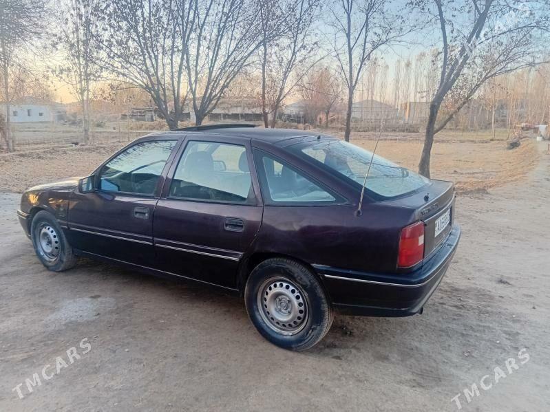 Opel Vectra 1992 - 30 000 TMT - Gubadag - img 3