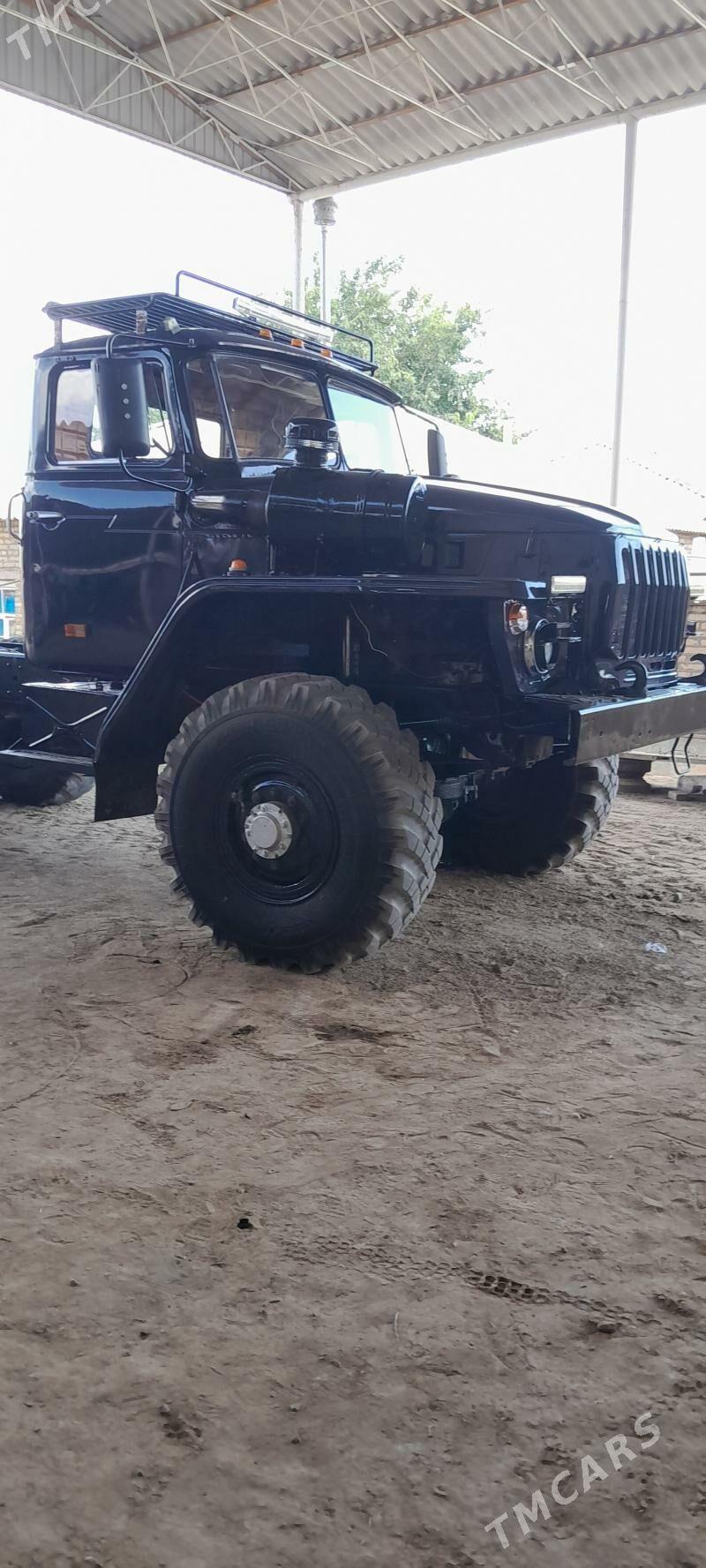 Ural 4320 1995 - 250 000 TMT - Sakarçäge - img 3