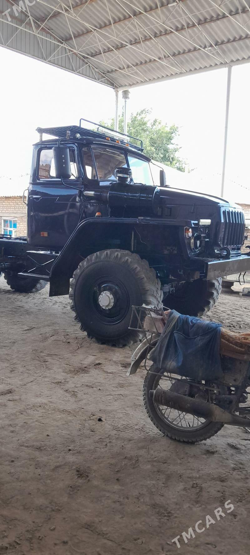 Ural 4320 1995 - 250 000 TMT - Sakarçäge - img 5