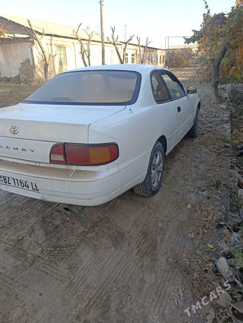 Toyota Camry 1995 - 40 000 TMT - Saýat - img 5
