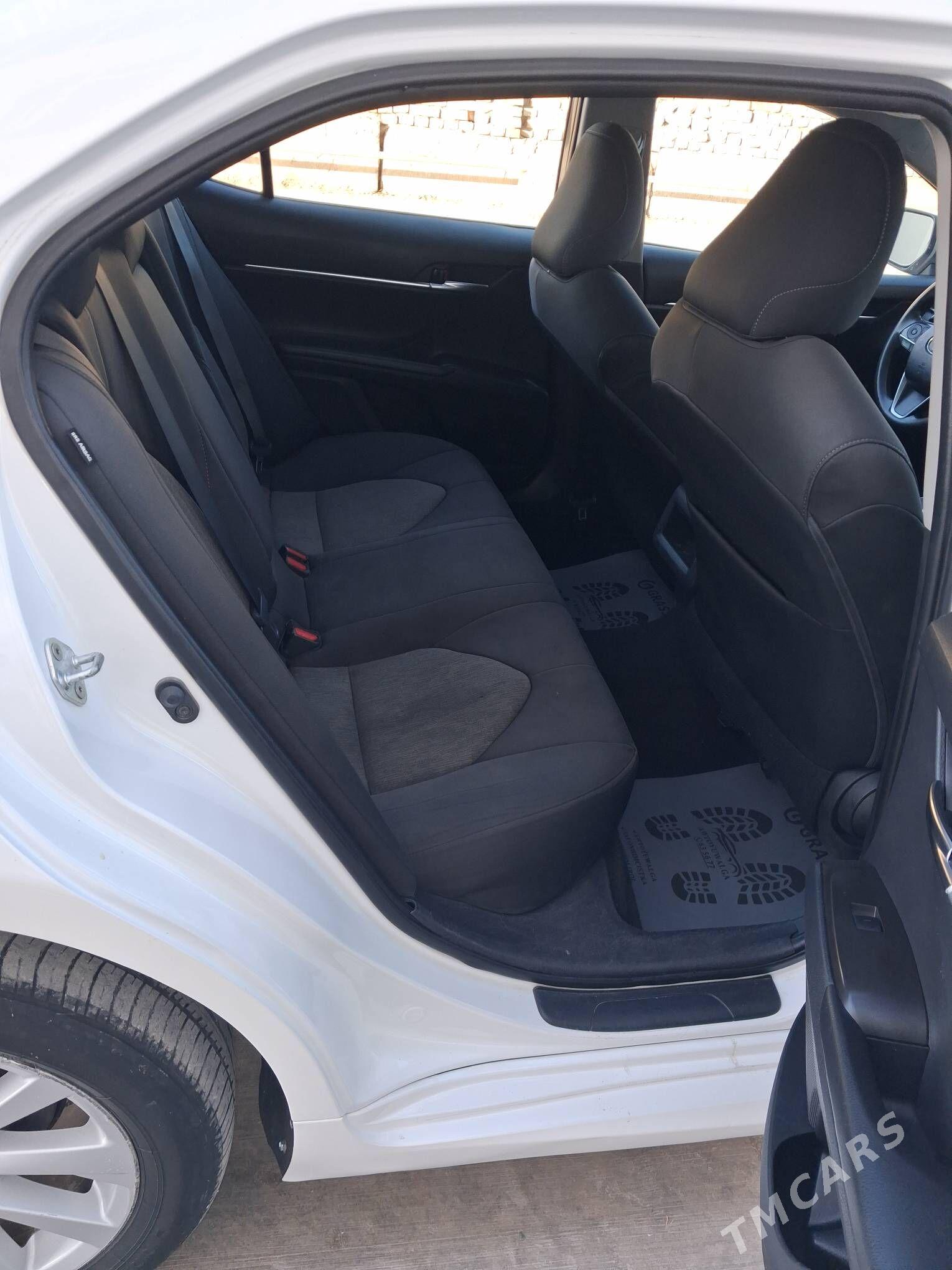 Toyota Camry 2021 - 286 000 TMT - Мары - img 4