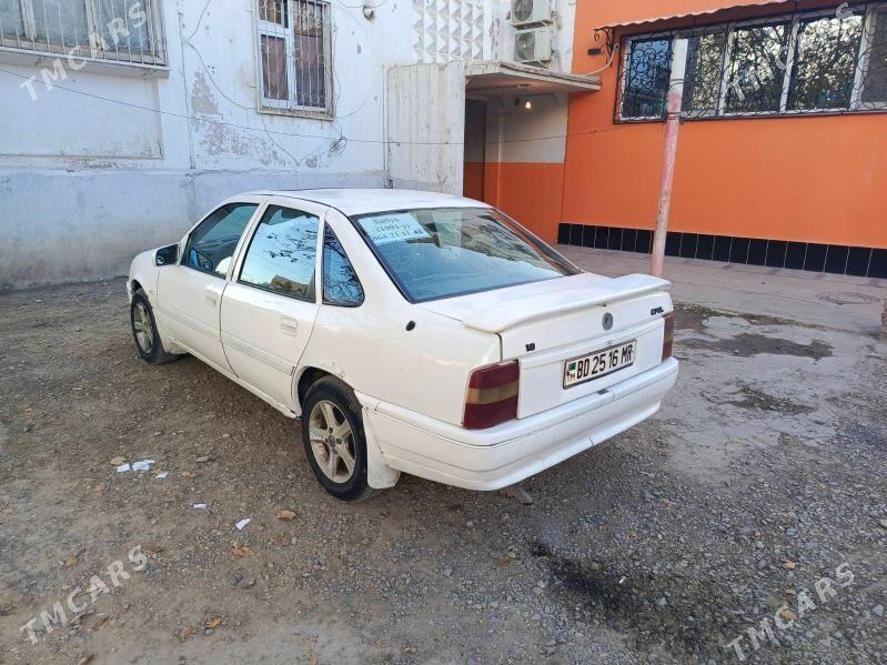 Opel Vectra 1991 - 30 000 TMT - Mary - img 3