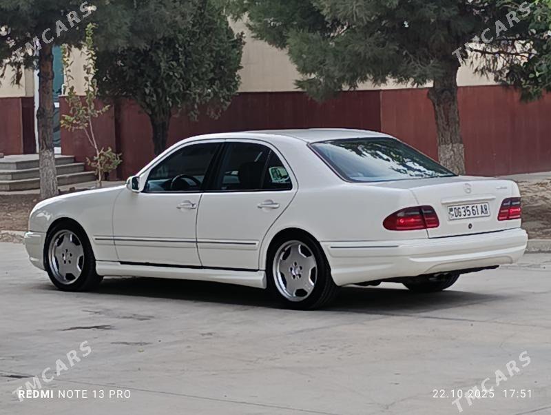 Mercedes-Benz E500 2001 - 135 000 TMT - Гызыларбат - img 4