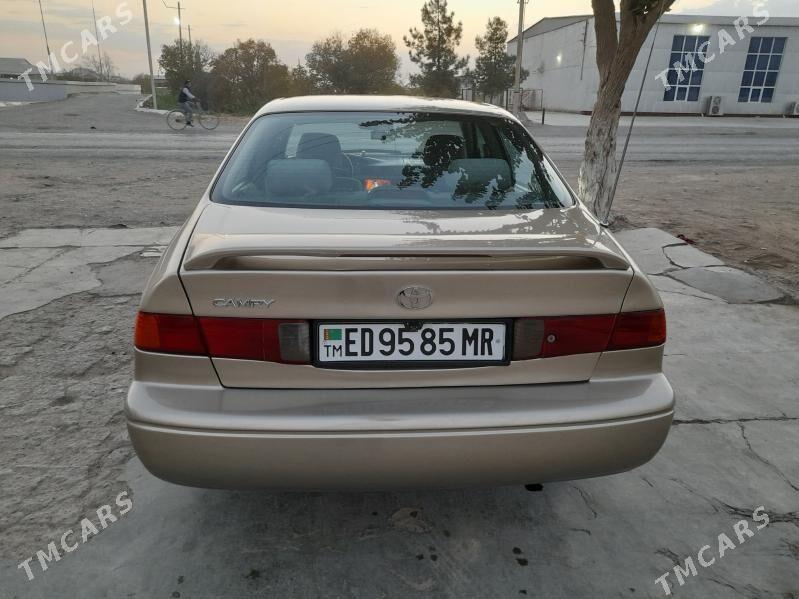 Toyota Camry 2000 - 145 000 TMT - Türkmengala - img 3