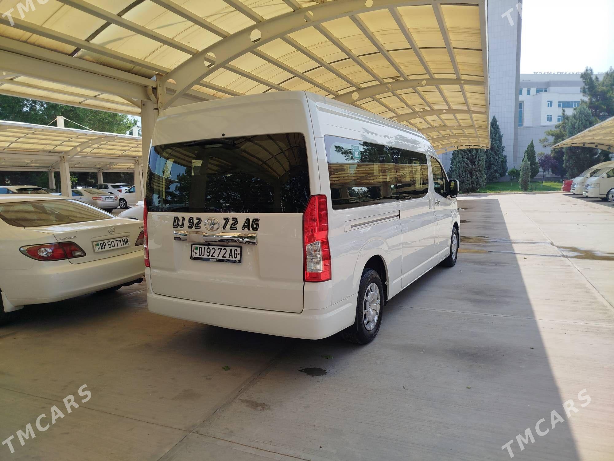Toyota Hiace 2019 - 690 000 TMT - Aşgabat - img 4