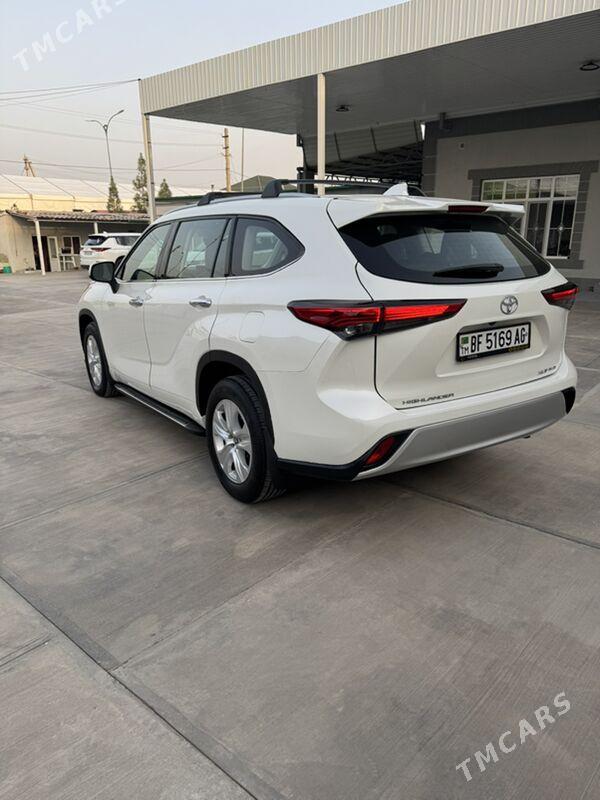 Toyota Highlander 2022 - 540 000 TMT - Ашхабад - img 6