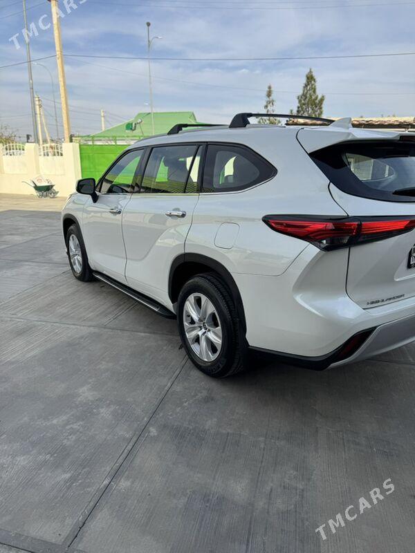 Toyota Highlander 2022 - 540 000 TMT - Ашхабад - img 10