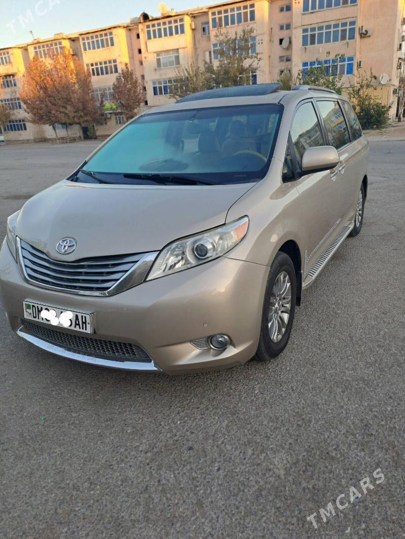 Toyota Sienna 2011 - 305 000 TMT - Kim raýon - img 5