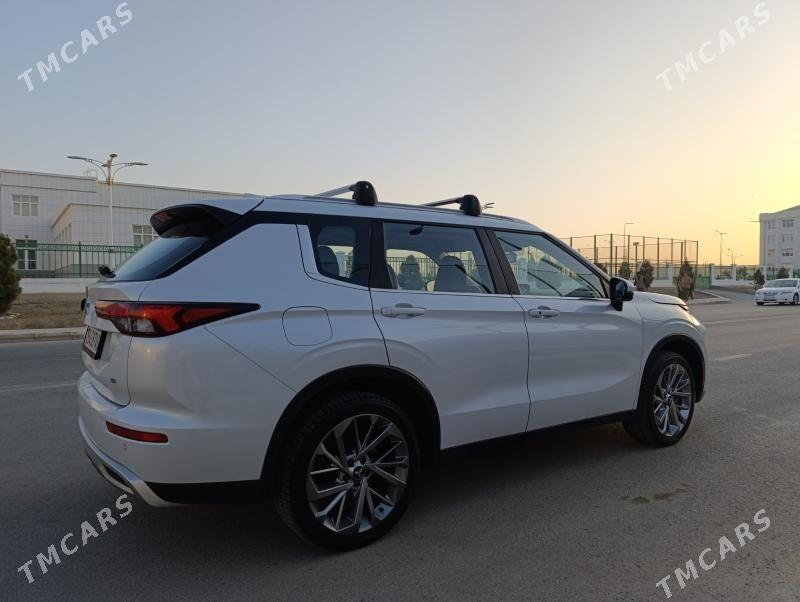 Mitsubishi Outlander 2022 - 400 000 TMT - Гуртли - img 6