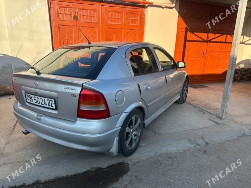 Opel Astra 2004 - 85 000 TMT - Дашогуз - img 5