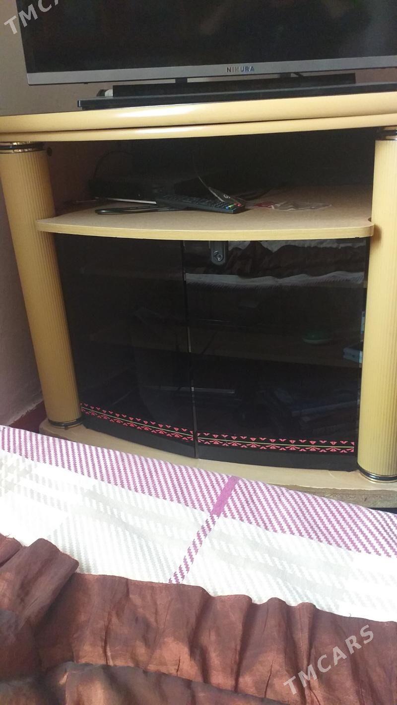 Срочно продам Тумбу - Туркменабат - img 2