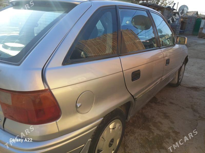 Opel Astra 1992 - 36 000 TMT - Анев - img 4