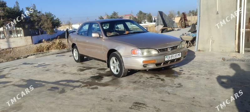Toyota Camry 1993 - 70 000 TMT - Ёлётен - img 2