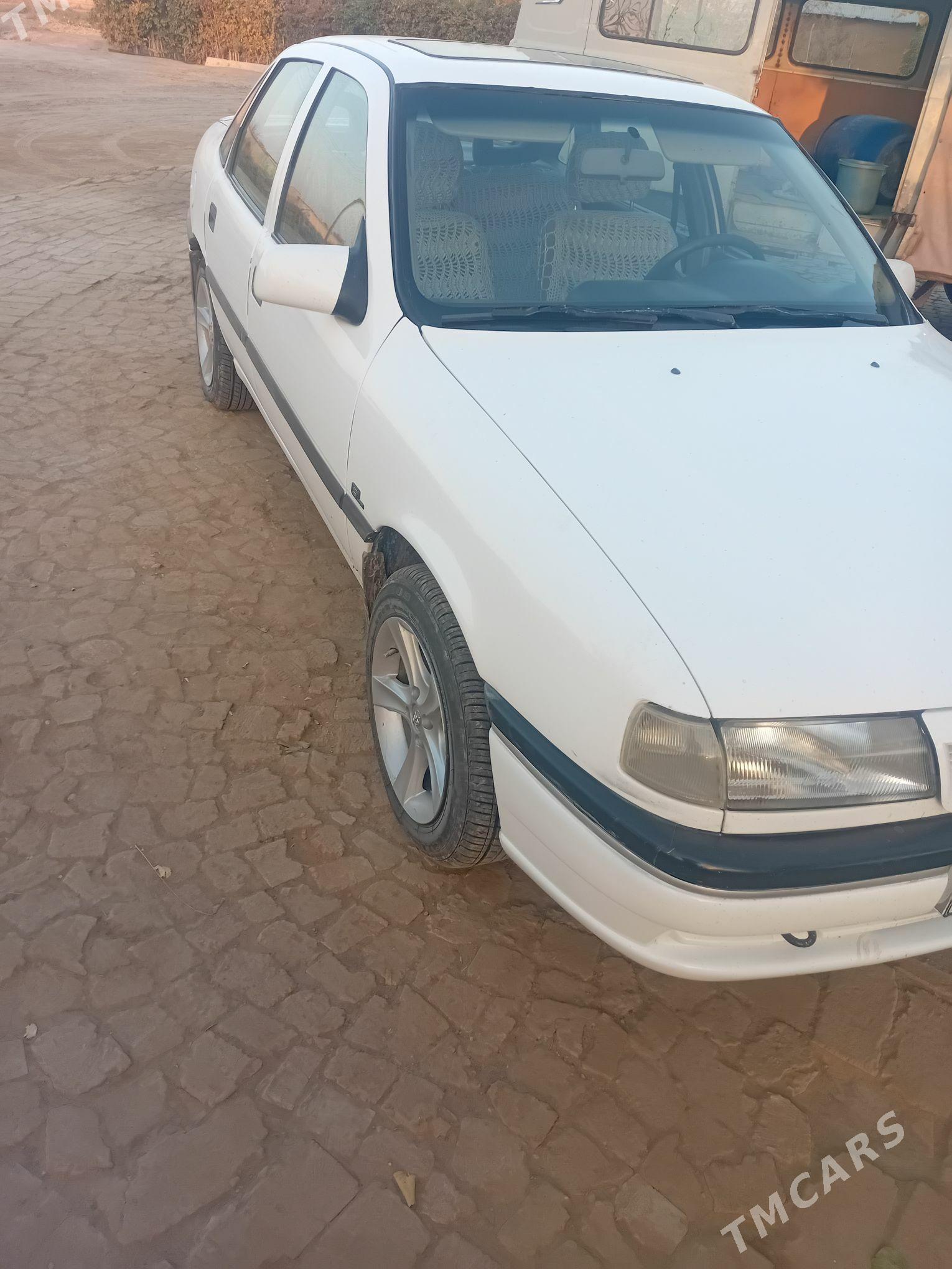 Opel Vectra 1991 - 40 000 TMT - Baýramaly - img 4