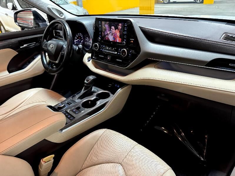 Toyota Highlander 2022 - 590 000 TMT - Moskowskiý köç. (10 ýyl abadançylyk şaýoly) - img 3