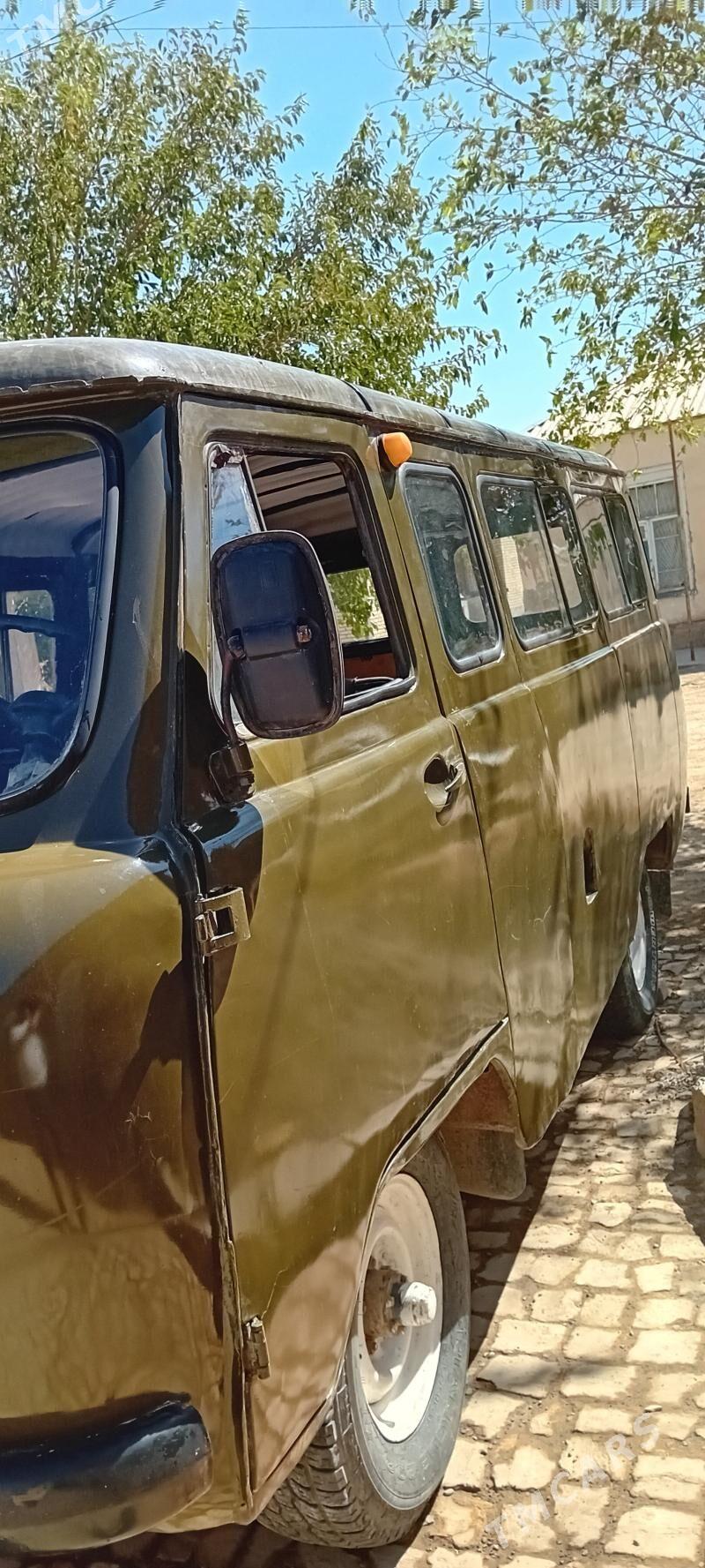 UAZ Profi 1998 - 40 000 TMT - Wekilbazar - img 1