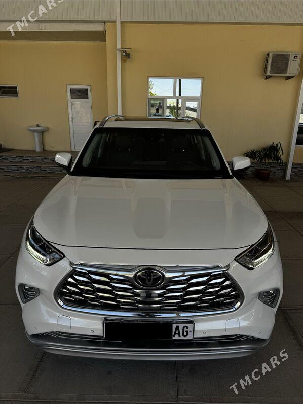 Toyota Highlander 2021 - 680 000 TMT - Гарадамак Шор - img 5