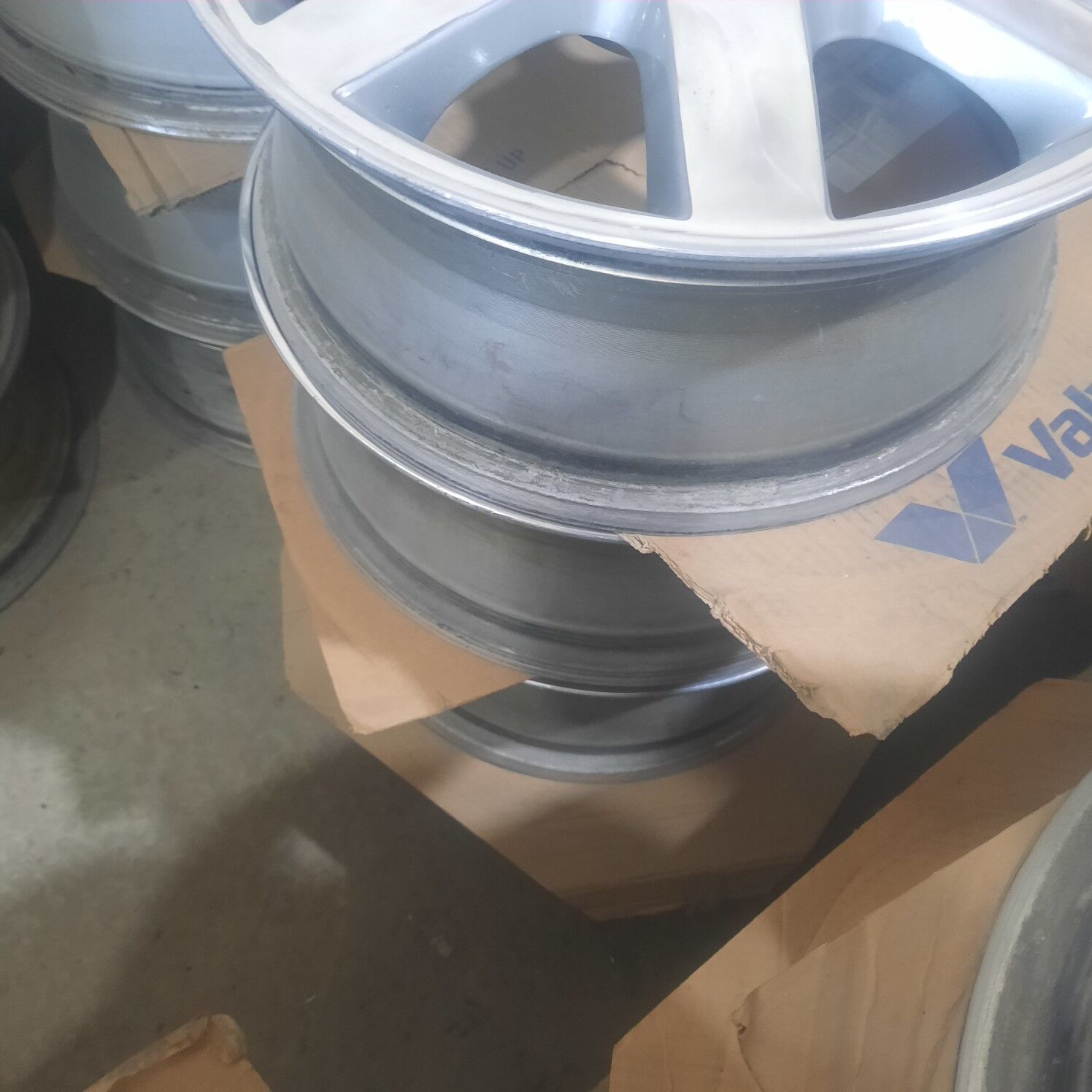 Avalon disga R16 2 800 TMT - Туркменабат - img 2