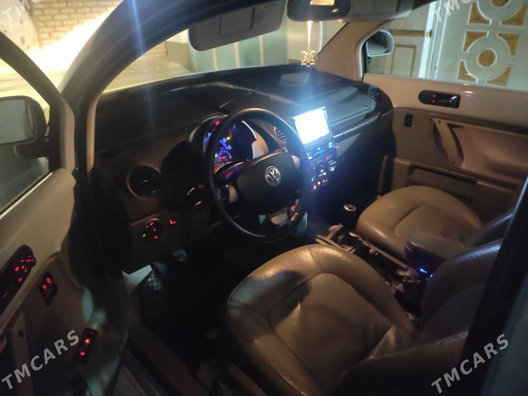 Volkswagen Beetle 2011 - 80 000 TMT - Kaka - img 2