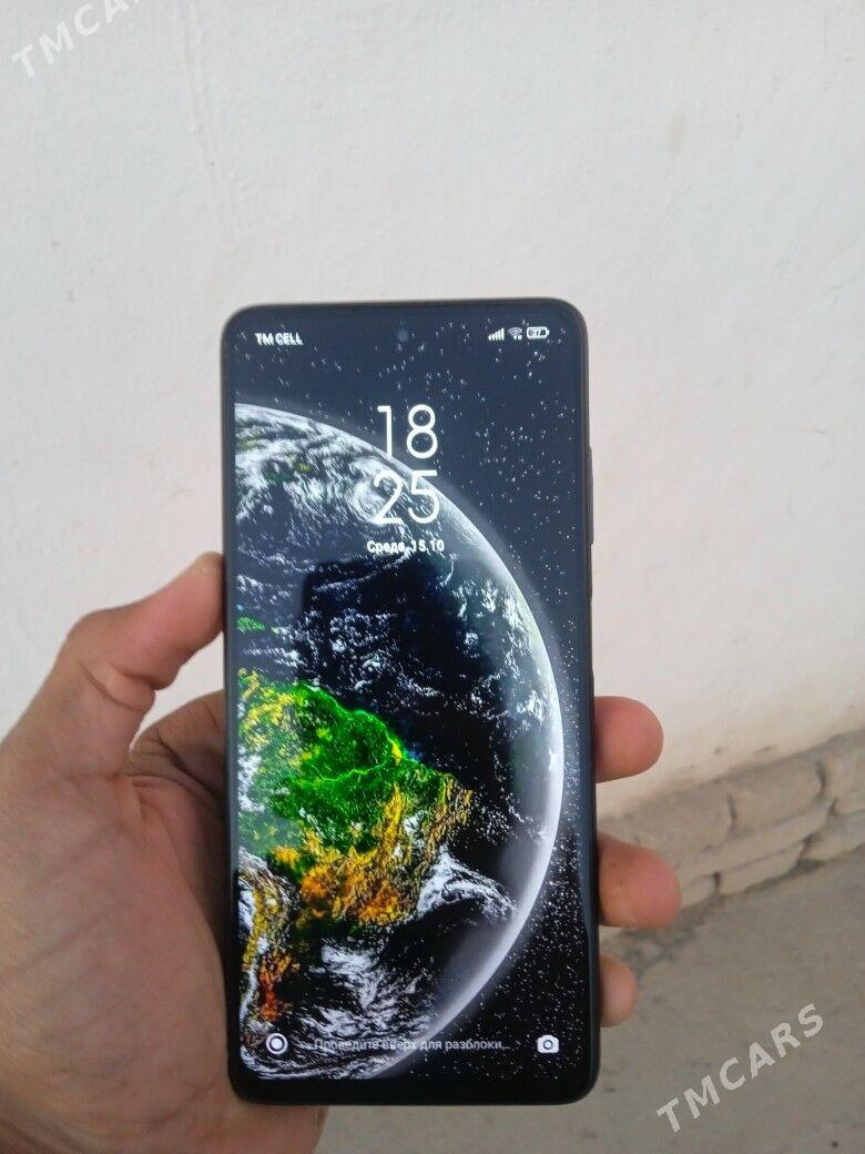 Poco x3pro - Гурбансолтан Едже - img 5