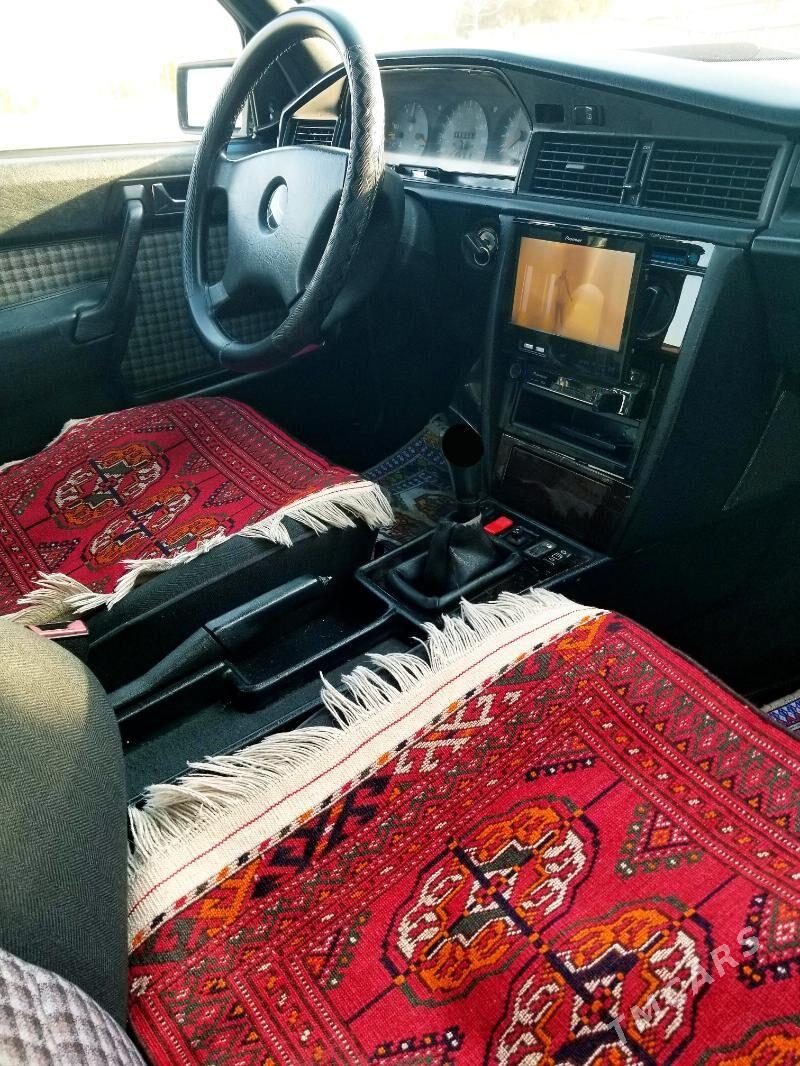 Mercedes-Benz 230E 1997 - 90 000 TMT - Aşgabat - img 8