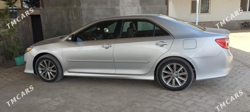 Toyota Camry 2012 - 290 000 TMT - Baýramaly - img 3