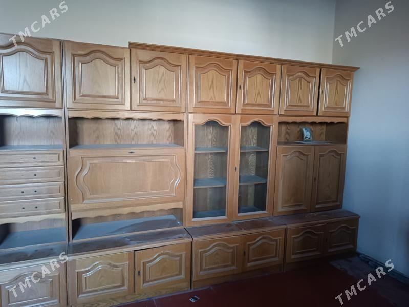 СТЕНКА  РУМИНИЯ - Ашхабад - img 2