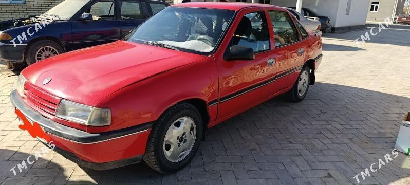 Opel Vectra 1990 - 32 000 TMT - Байрамали - img 1