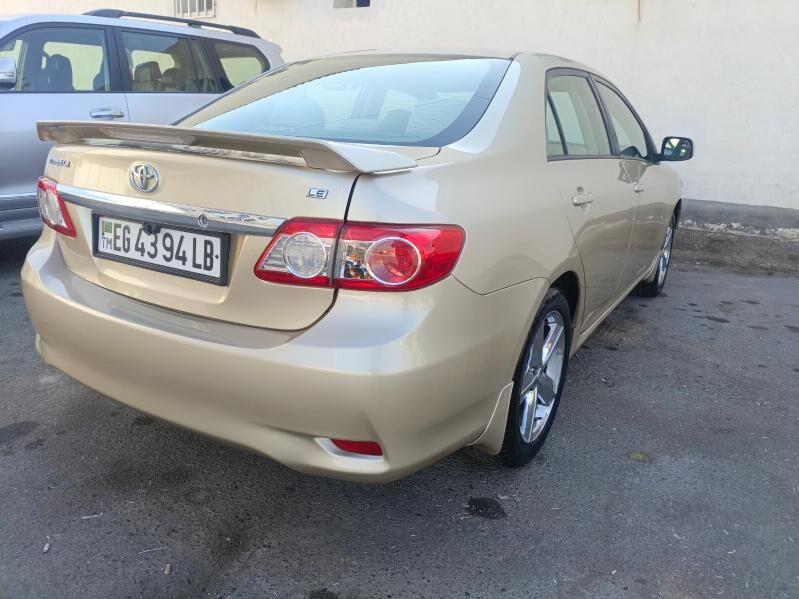 Toyota Corolla 2012 - 156 000 TMT - Туркменабат - img 10