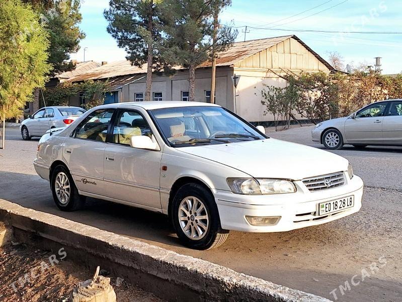 Toyota Camry 2002 - 155 000 TMT - Ходжамбаз - img 1