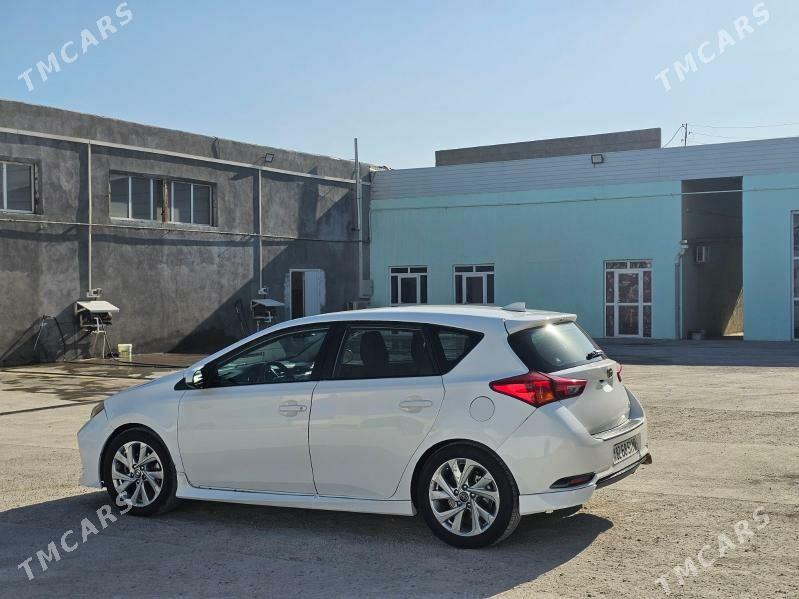 Toyota Corolla 2017 - 150 000 TMT - Мары - img 3