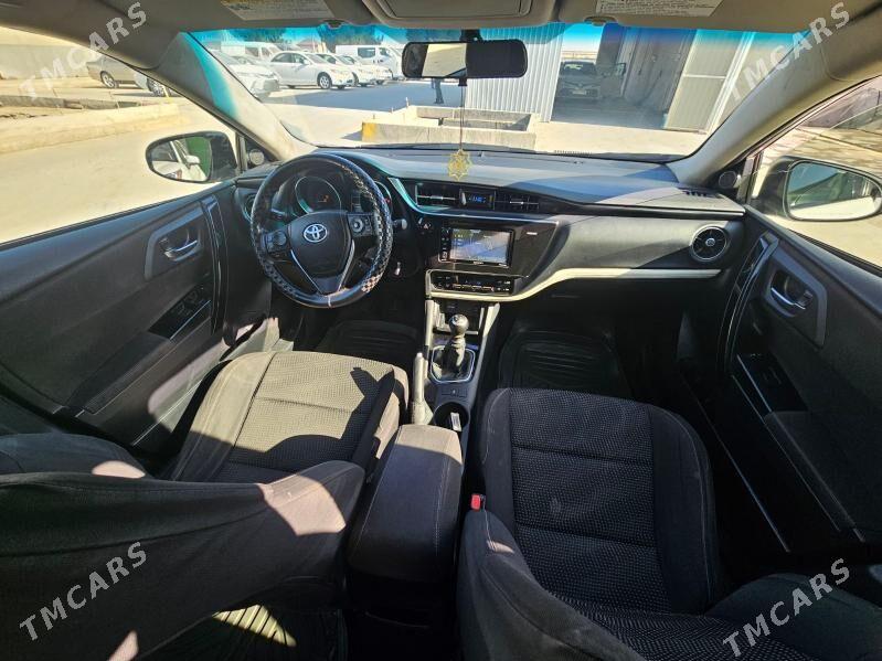 Toyota Corolla 2017 - 150 000 TMT - Мары - img 5