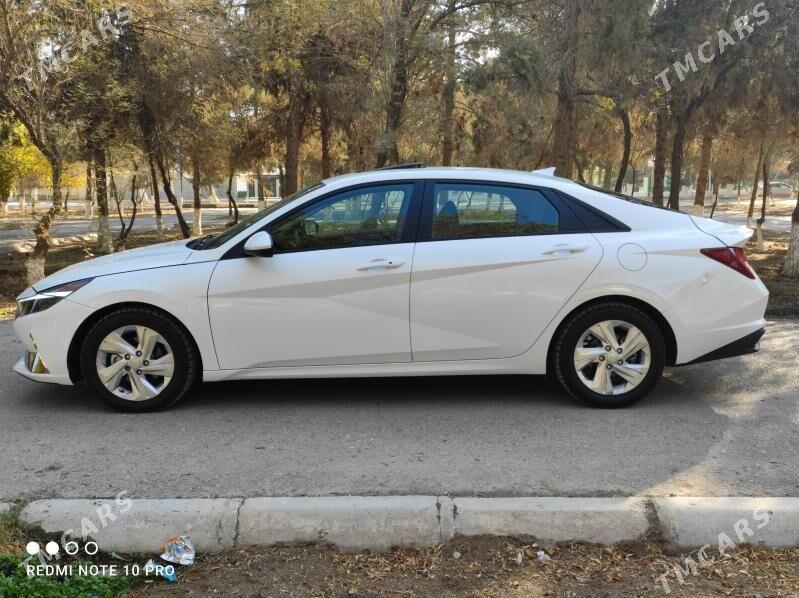 Hyundai Elantra 2021 - 246 000 TMT - Гёкдепе - img 5