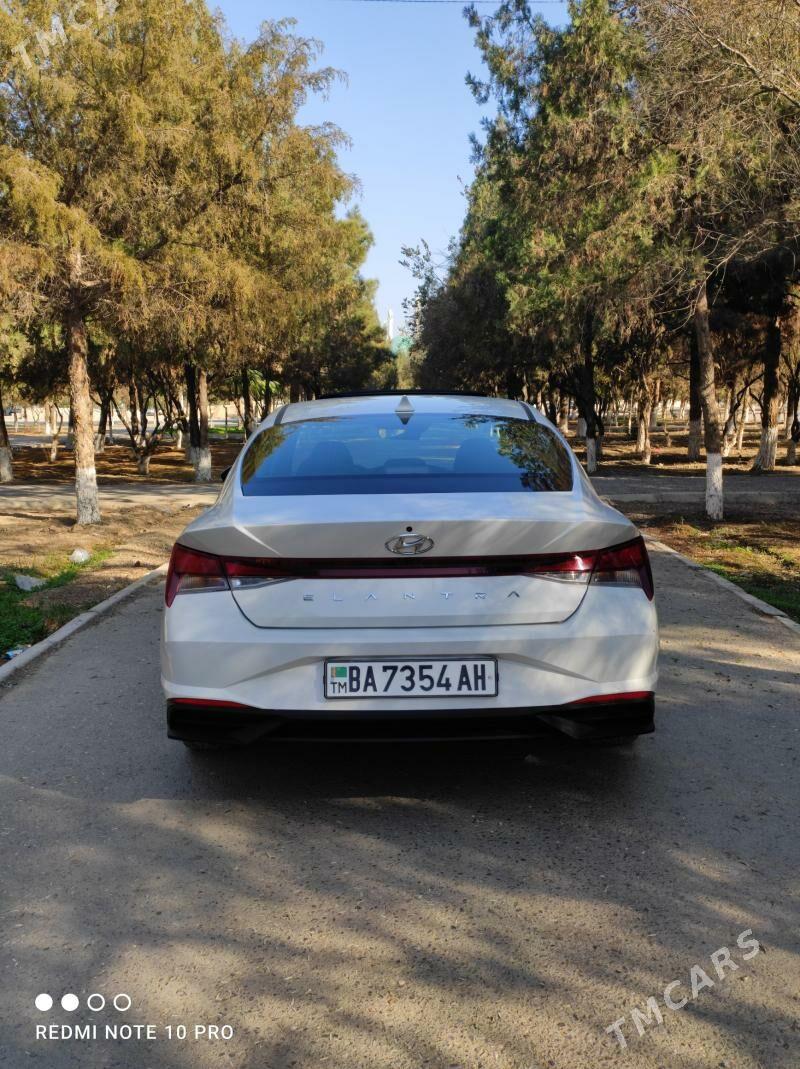Hyundai Elantra 2021 - 246 000 TMT - Гёкдепе - img 7