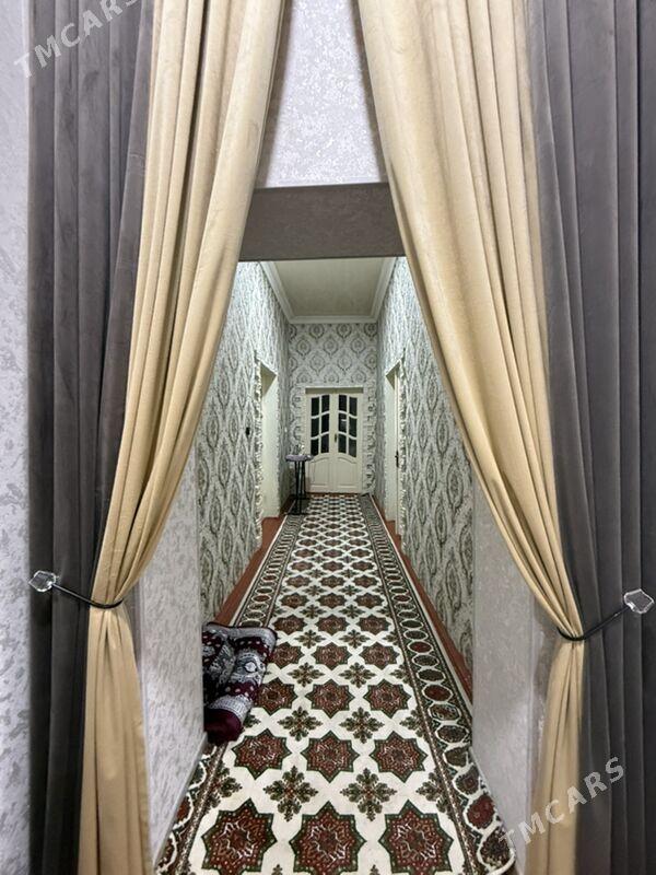 Satlyk Jay ucaska  shaher ici - Дашогуз - img 1