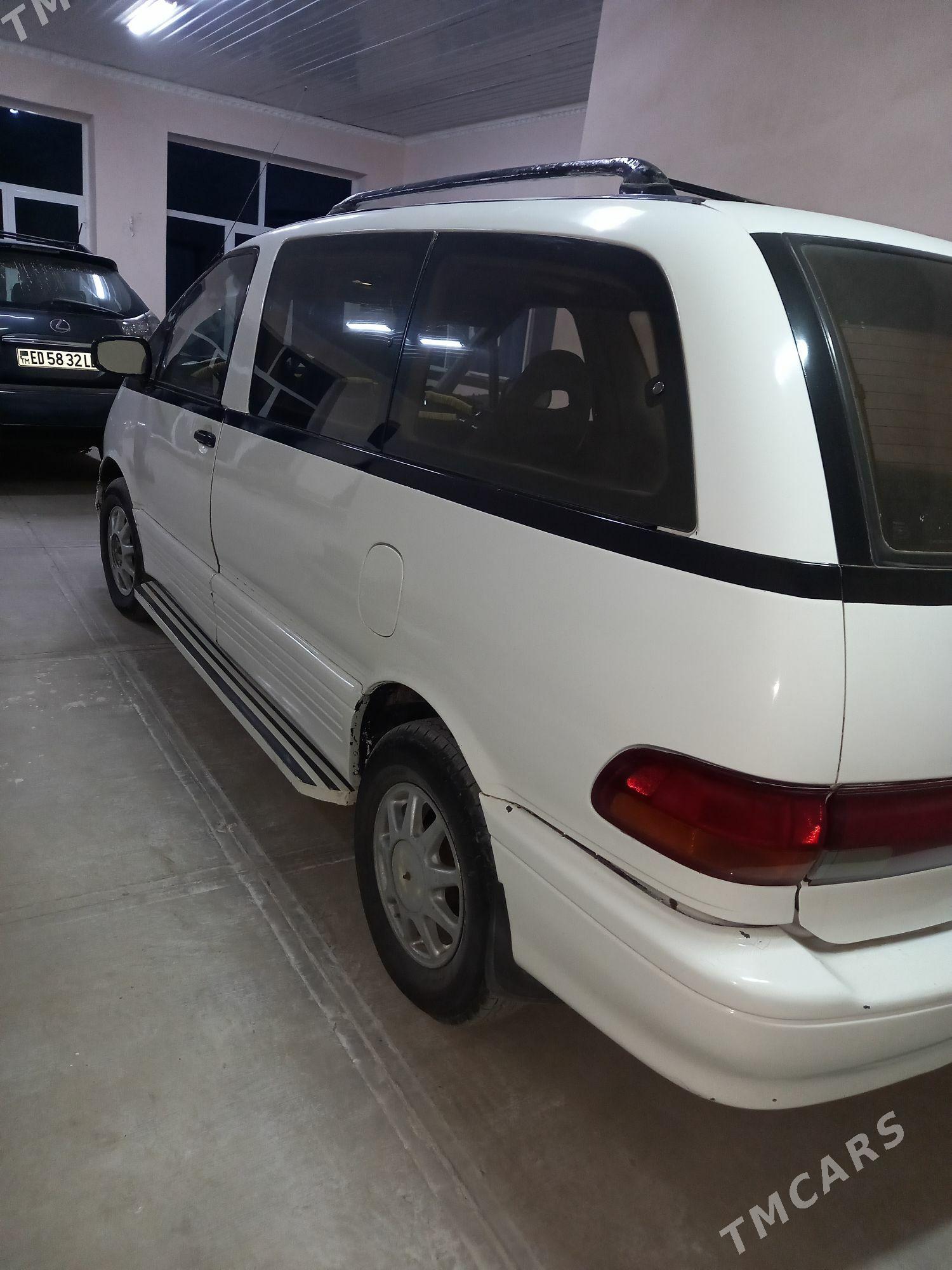 Toyota Previa 1993 - 95 000 TMT - Халач - img 4