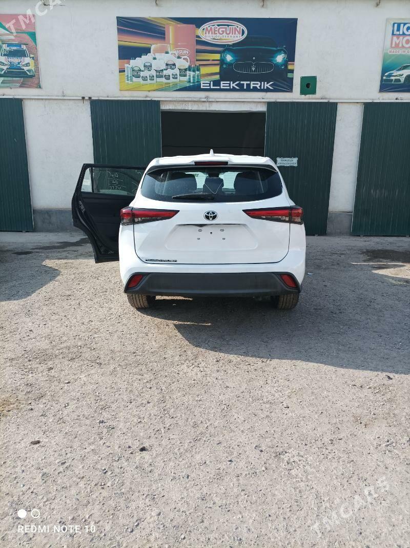 Toyota Highlander 2020 - 400 000 TMT - Теджен - img 3