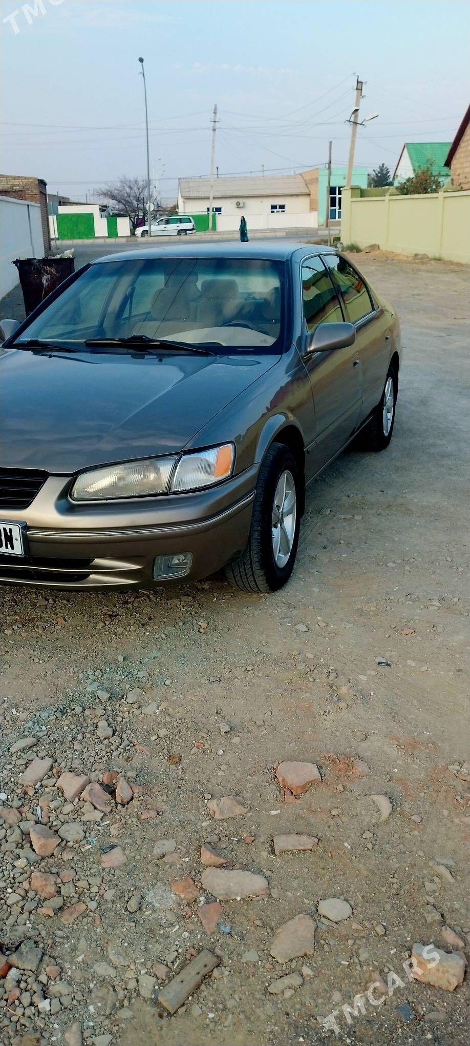 Toyota Camry 1999 - 132 000 TMT - Bereket - img 8