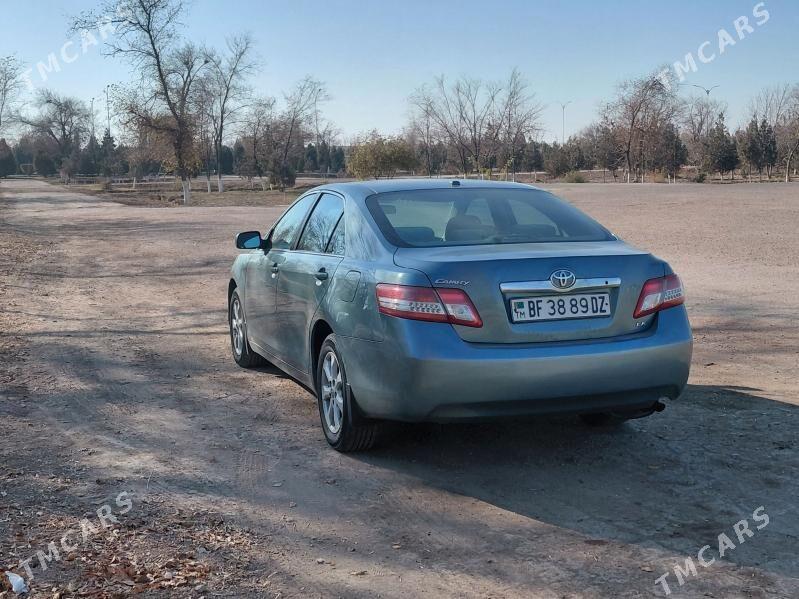 Toyota Camry 2011 - 190 000 TMT - Дашогуз - img 3