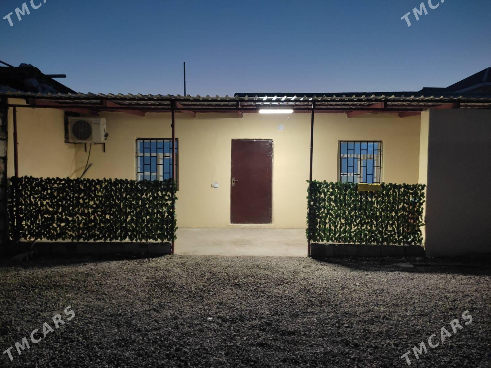 Guwlymayakda jay - Türkmenbaşy - img 1