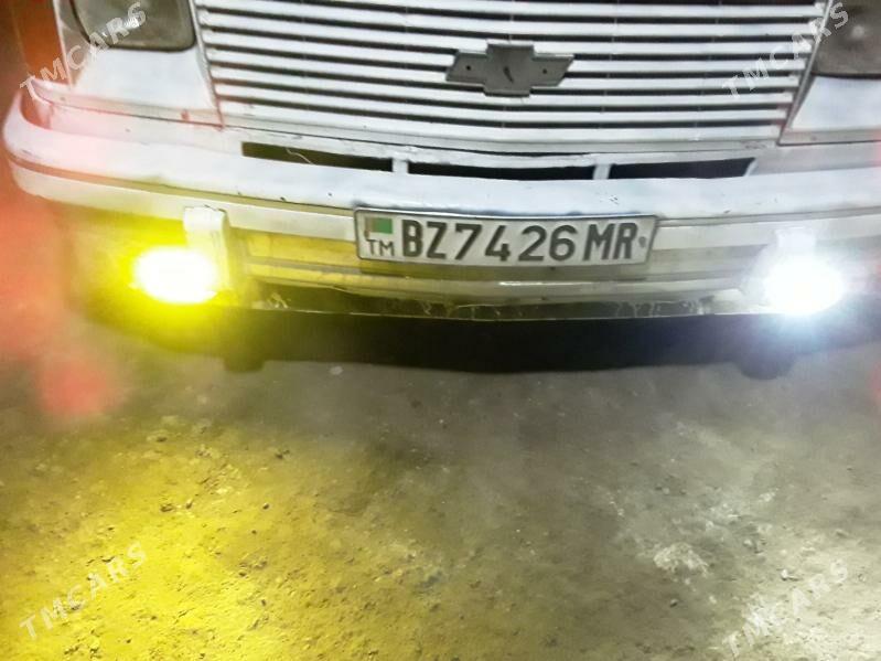 Chevrolet Astro 1990 - 24 000 TMT - Векильбазар - img 4