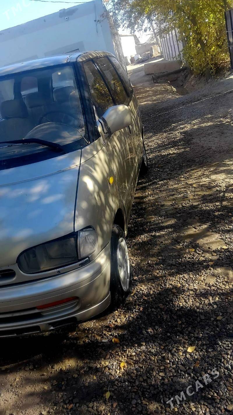 Nissan Sentra 1995 - 8 000 TMT - Мары - img 1