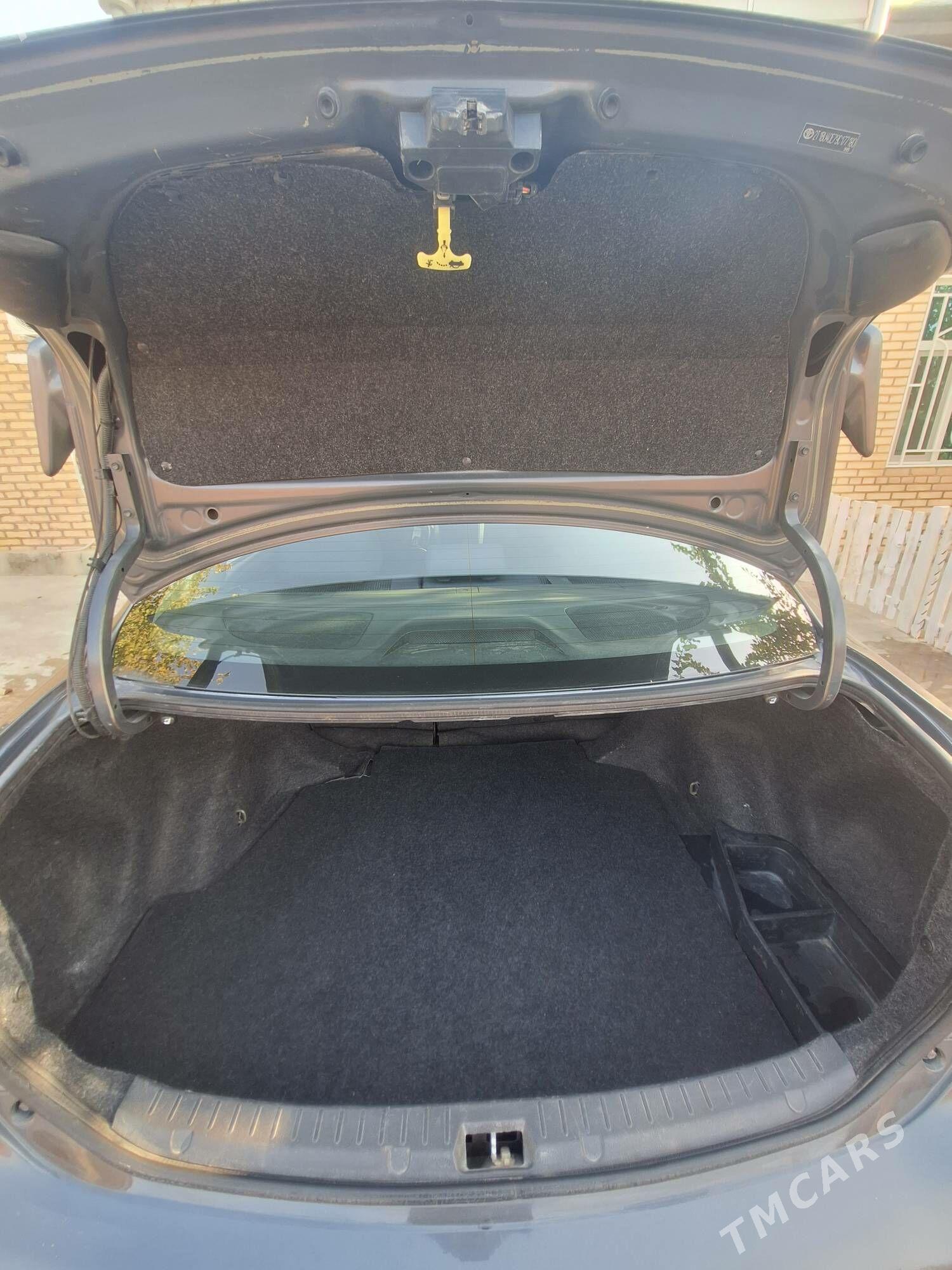 Toyota Corolla 2009 - 150 000 TMT - Мары - img 9