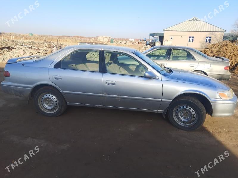 Toyota Camry 1998 - 100 000 TMT - етр. Туркменбаши - img 2